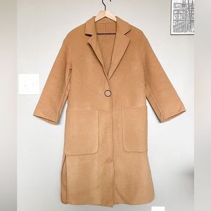 Beautiful wool long coat, very flattering.